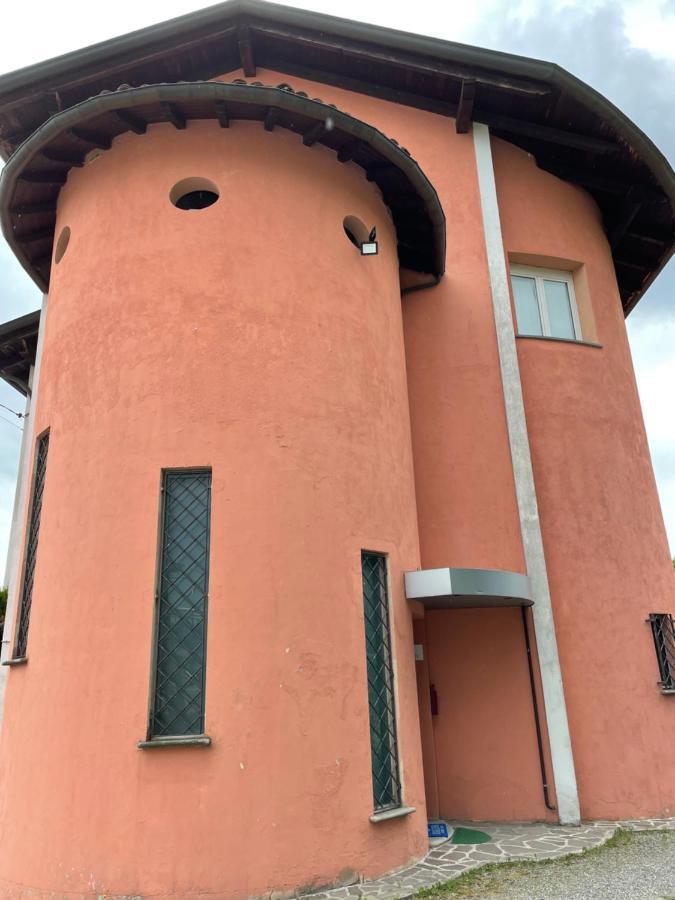 Casa Azzurra Camere Serravalle Sesia Екстериор снимка