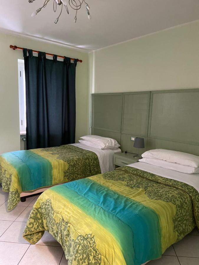 Casa Azzurra Camere Serravalle Sesia Екстериор снимка