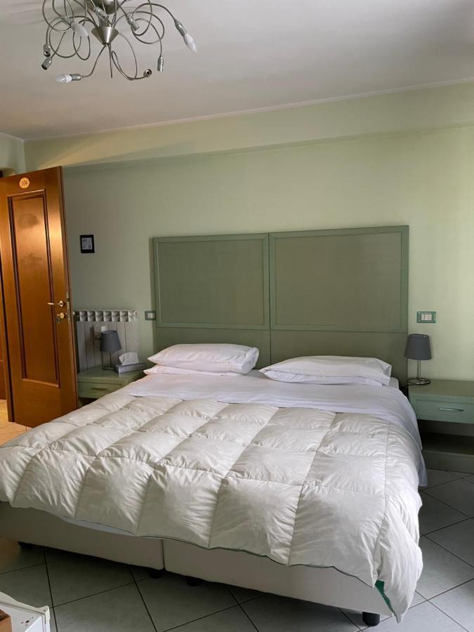 Casa Azzurra Camere Serravalle Sesia Екстериор снимка